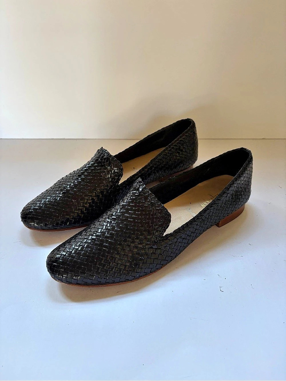 Cole Haan Sabrina Black Patent Leather Woven Slip on Flats Loafers 9.5 Academia